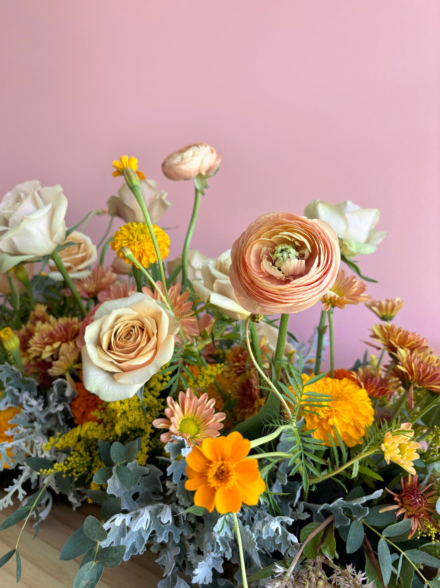 Grateful Table Centerpiece & Bouquet
